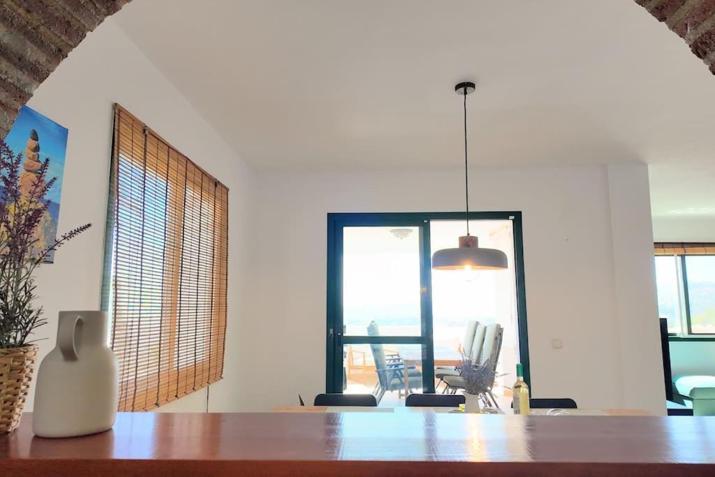 Buenavista 4 Bedroom, By Casa Del Sol Hr Feriehus