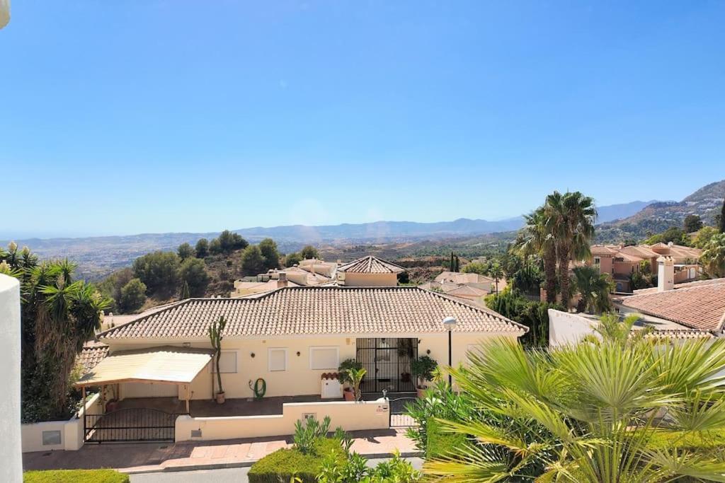 Сasa de vacaciones Buenavista 4 Bedroom, By Casa Del Sol Hr Málaga